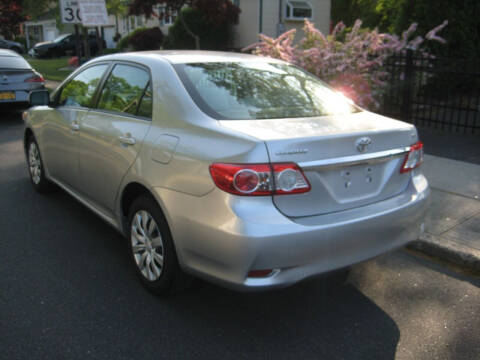 2012 Toyota Corolla LE