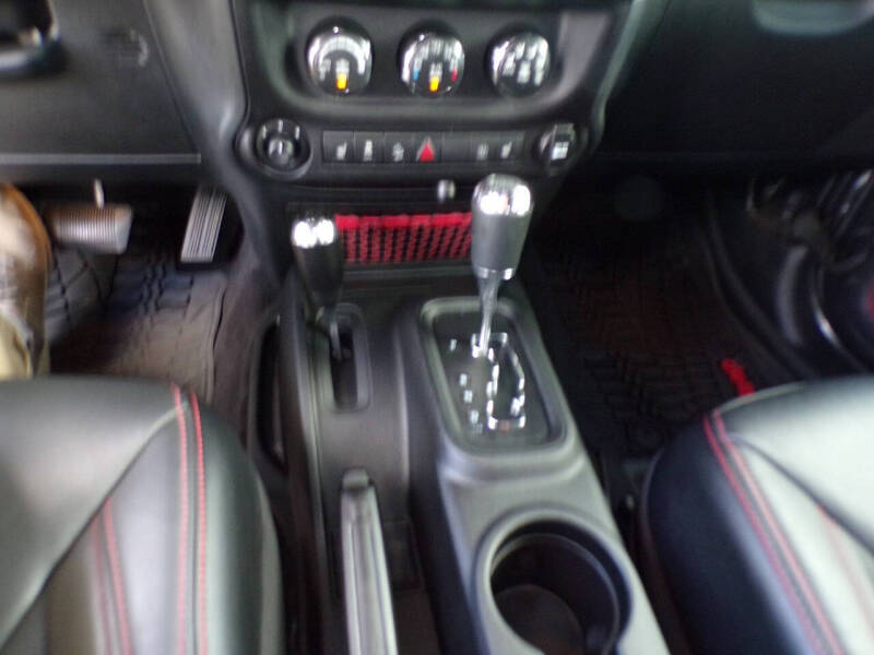 2017 Jeep Wrangler Unlimited Rubicon Recon