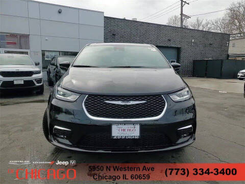 2025 Chrysler Pacifica Select