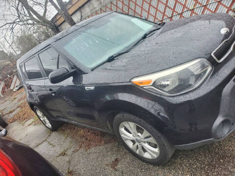 2015 Kia Soul +