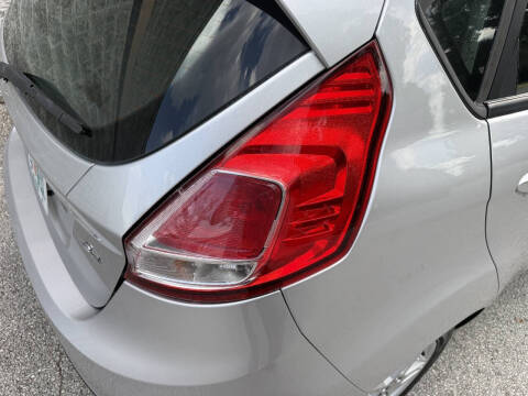 2017 Ford Fiesta SE