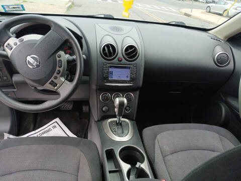 2011 Nissan Rogue SV