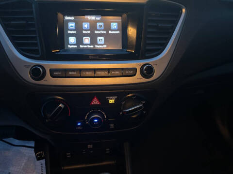 2019 Hyundai Accent SE