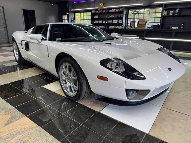 2005 Ford GT