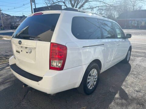 2014 Kia Sedona LX