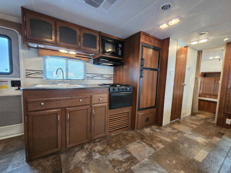 2014 Coachmen By Forest River Freedom Express
