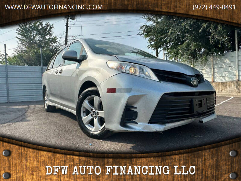 2019 Toyota Sienna L's photo