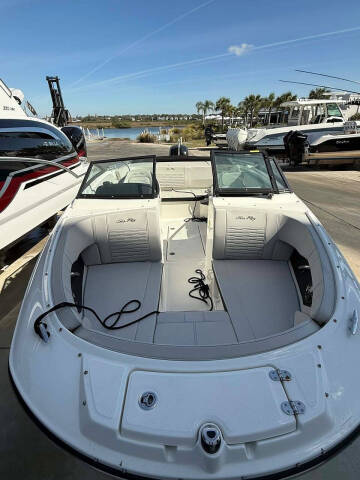 2022 Sea Ray SPX 190