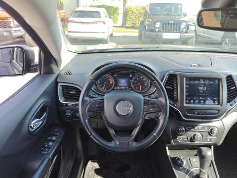 2020 Jeep Cherokee Trailhawk