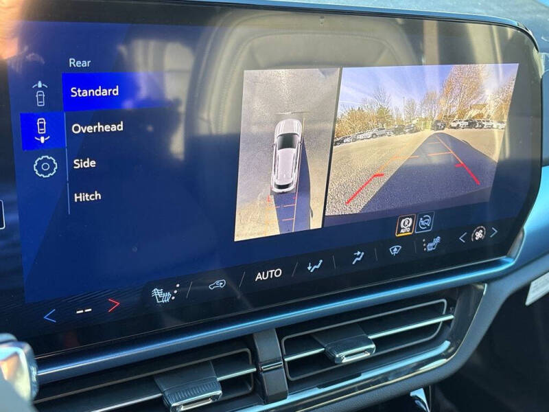 2026 Chevrolet Equinox EV LT 2