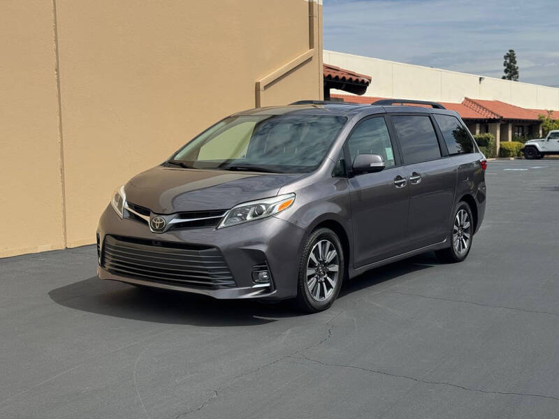 2019 Toyota Sienna Limited 7-Passenger