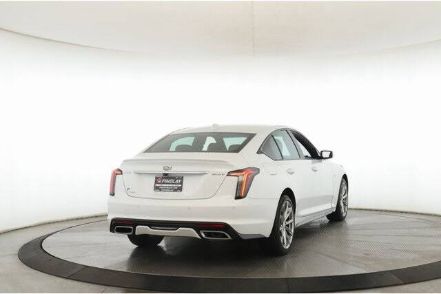 2022 Cadillac CT5 Sport