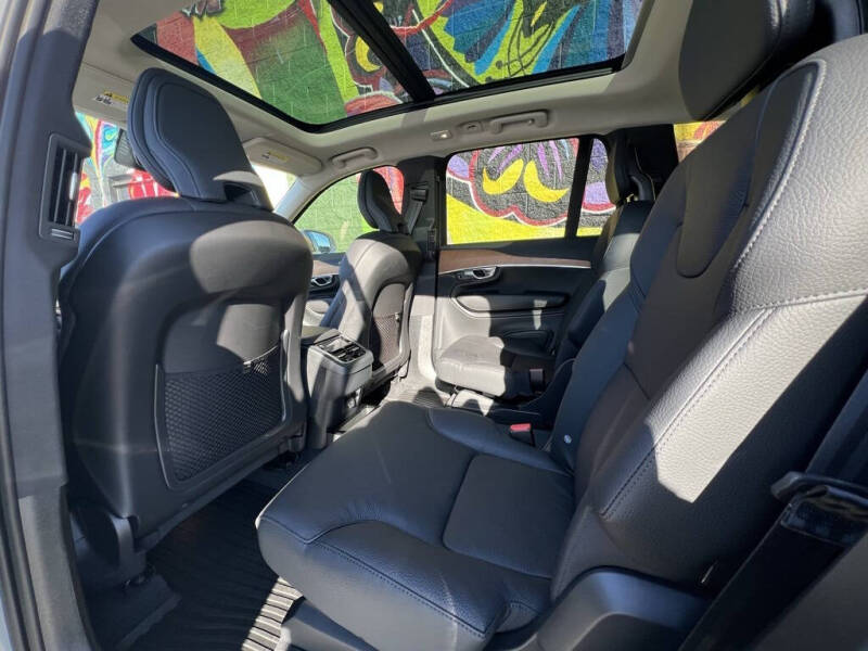 2024 Volvo XC90 B6 Plus Bright Theme 6P