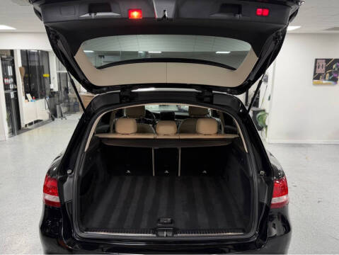 2017 Mercedes-Benz GLC GLC 300