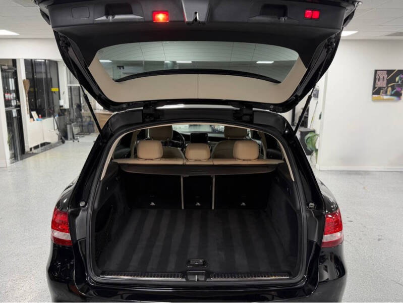 2017 Mercedes-Benz GLC GLC 300