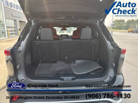 2022 Toyota Highlander XSE