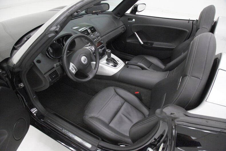 2007 Saturn SKY Red Line