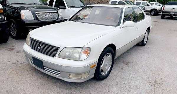 1999 Lexus LS 400