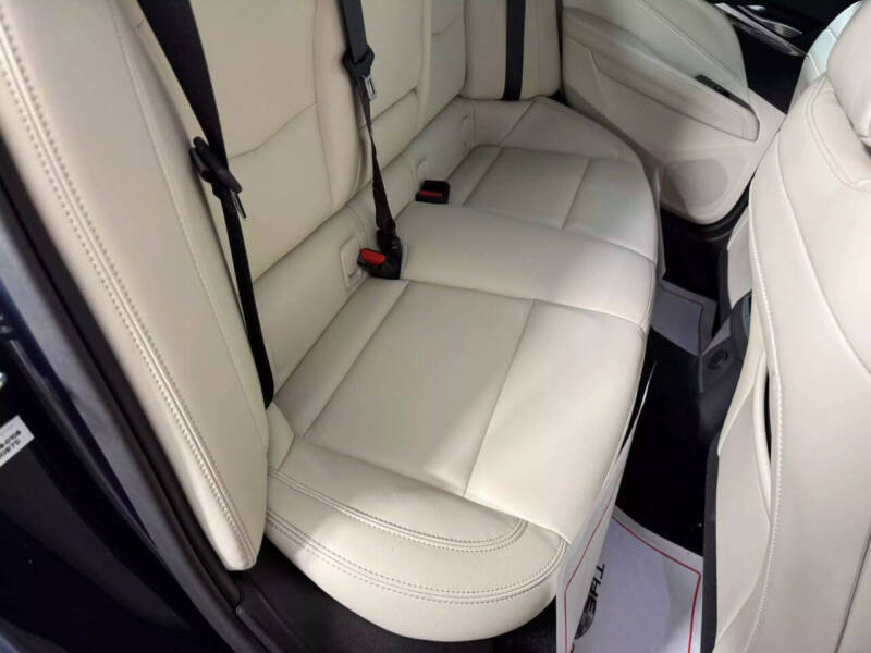 2024 Cadillac CT4 Luxury