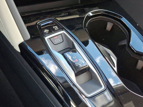 2025 Audi Q5 quattro Prestige TFSI