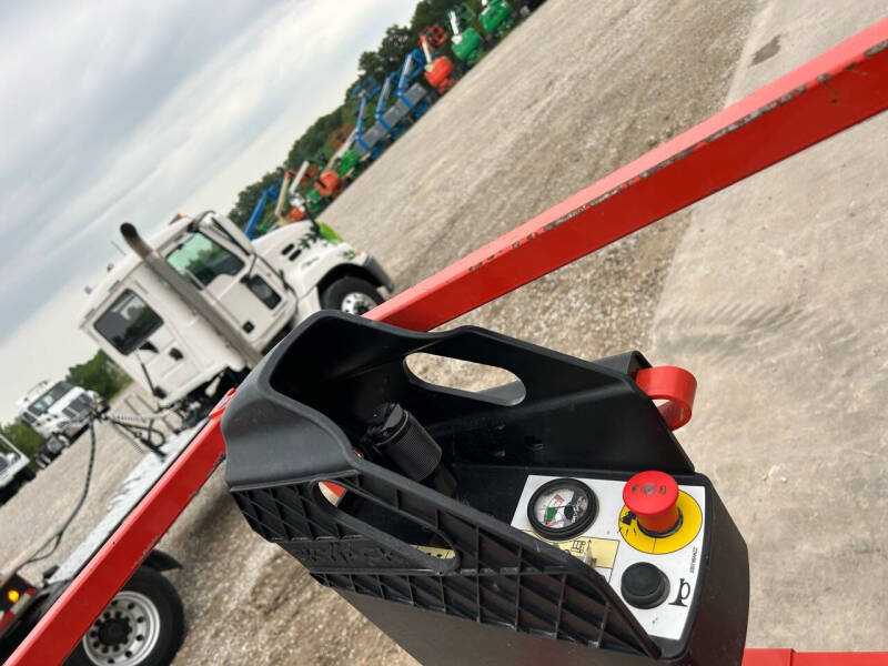 2023 Skyjack SJ20E 20' Vertical Manlift