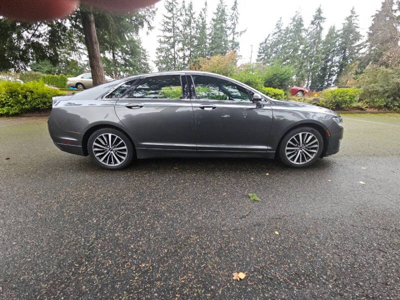 2017 Lincoln MKZ Hybrid Select