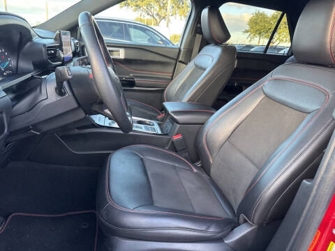 2023 Ford Explorer ST-Line