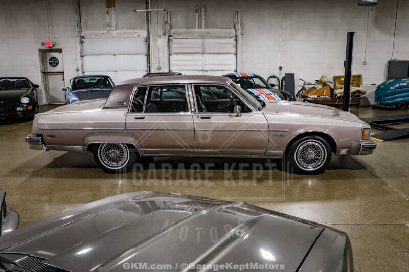 1983 Oldsmobile Ninety-Eight Regency Brougham