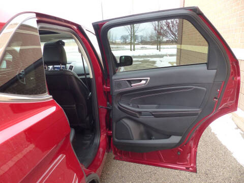 2023 Ford Edge Titanium