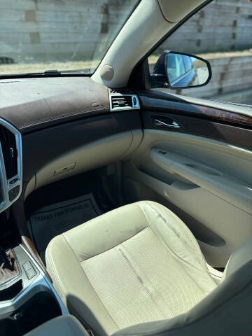 2010 Cadillac SRX Luxury Collection