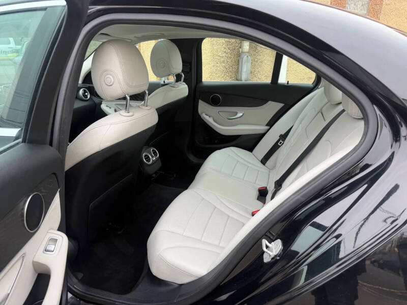 2016 Mercedes-Benz C-Class