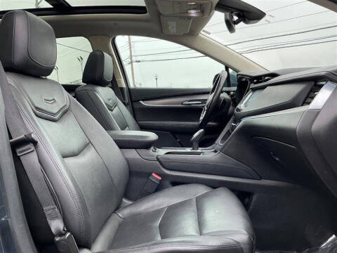 2019 Cadillac XT5 Premium Luxury