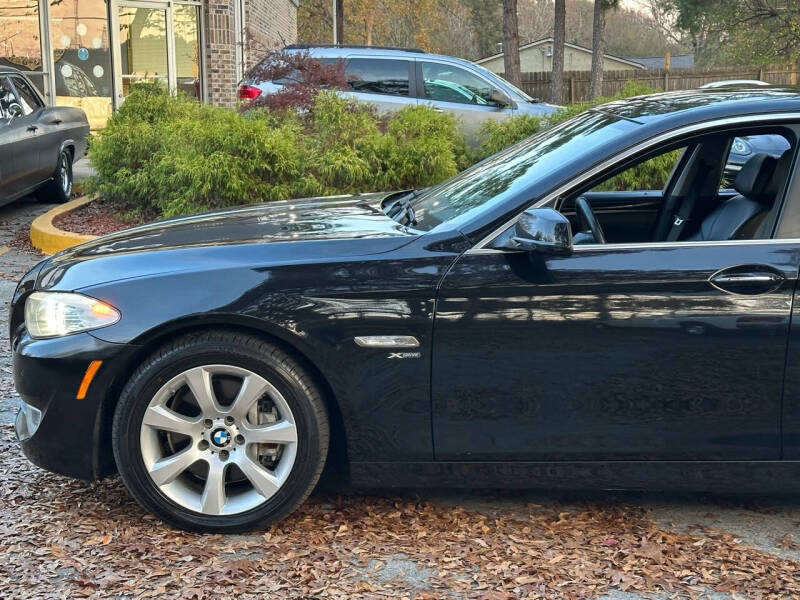 2011 BMW 5 Series 550i xDrive
