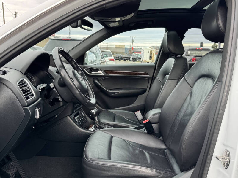 2018 Audi Q3 2.0T quattro Premium Plus