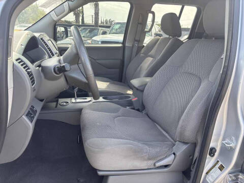 2021 Nissan Frontier SV