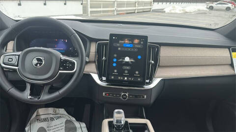 2026 Volvo XC90 B6 Plus 7P