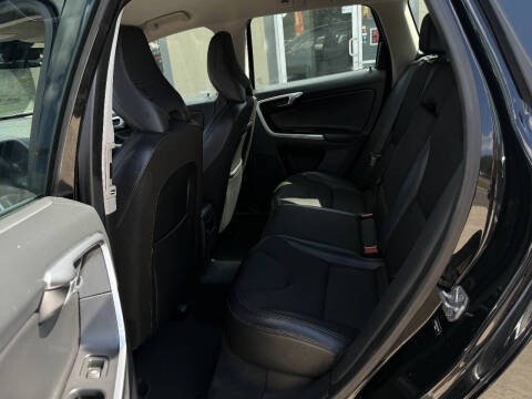 2015 Volvo XC60 T5 Drive-E