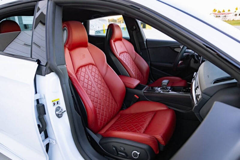 2024 Audi S5 Sportback 3.0T quattro Premium Plus