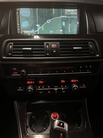 2014 BMW 5 Series 528i