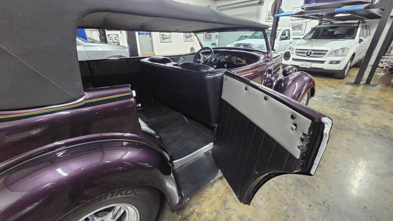 1936 Ford Phaeton