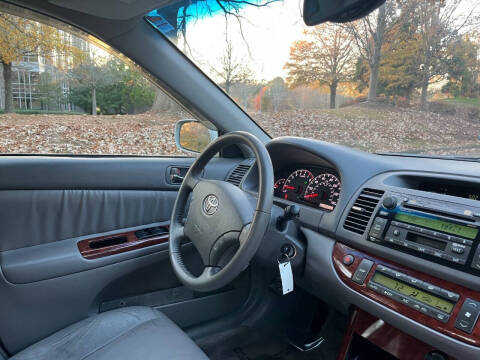 2005 Toyota Camry XLE V6