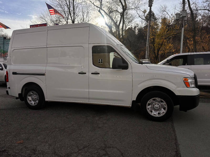 2021 Nissan NV Cargo SV's photo
