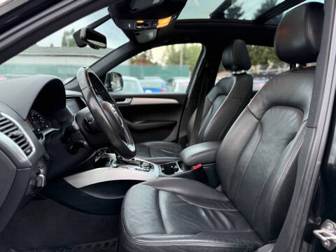 2011 Audi Q5 3.2 quattro Premium Plus