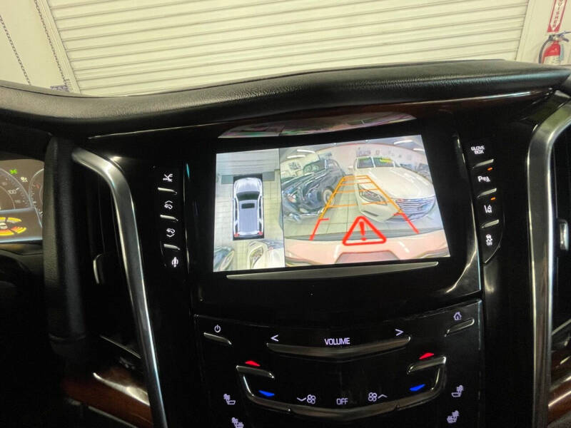 2015 Cadillac Escalade Premium