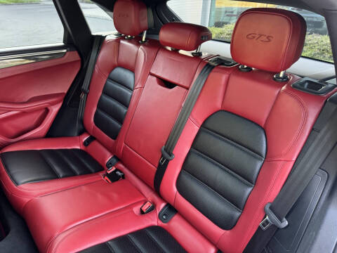 2018 Porsche Macan GTS