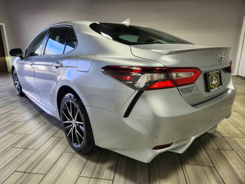 2023 Toyota Camry SE Nightshade