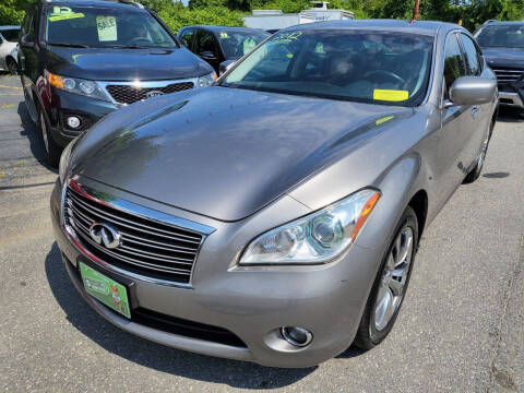 2012 Infiniti M37 for sale at Howe's Auto Sales in Lowell MA