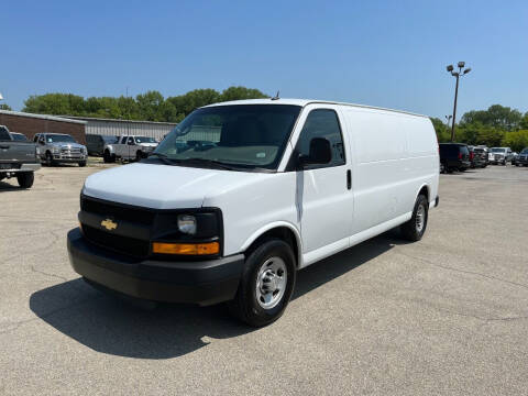 2015 Chevrolet Express for sale at Auto Mall of Springfield in Springfield IL