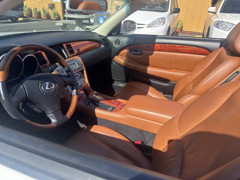 2002 Lexus SC 430
