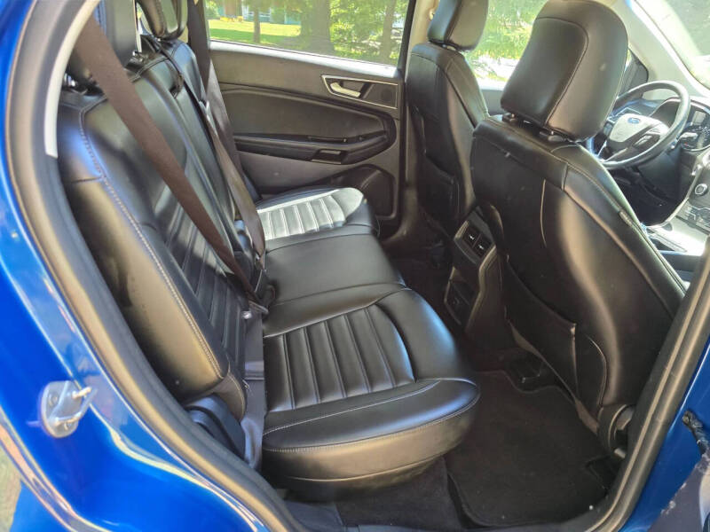 2020 Ford Edge